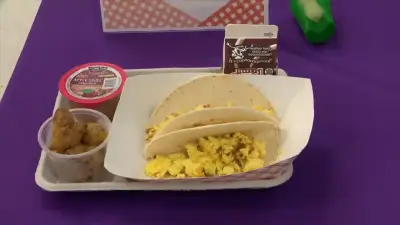 Broward County Public Schools holds tasting for new lunch items Coral Glades High School