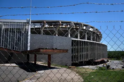 Trump threatens to derail Washington Commanders' new stadium deal over team name